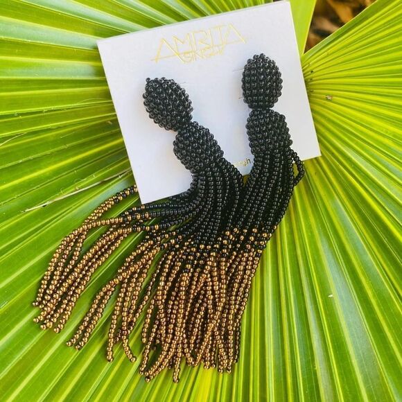 Black Gold Seed Bead Tassel Earring - Picture 2 of 4